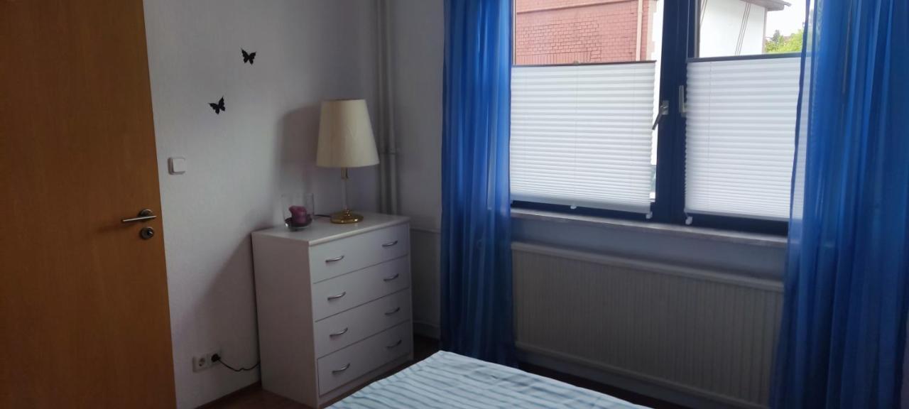 Schoene 3 Zi. Ferienwohnung Vor Den Toren Frankfurt Dreieich Esterno foto