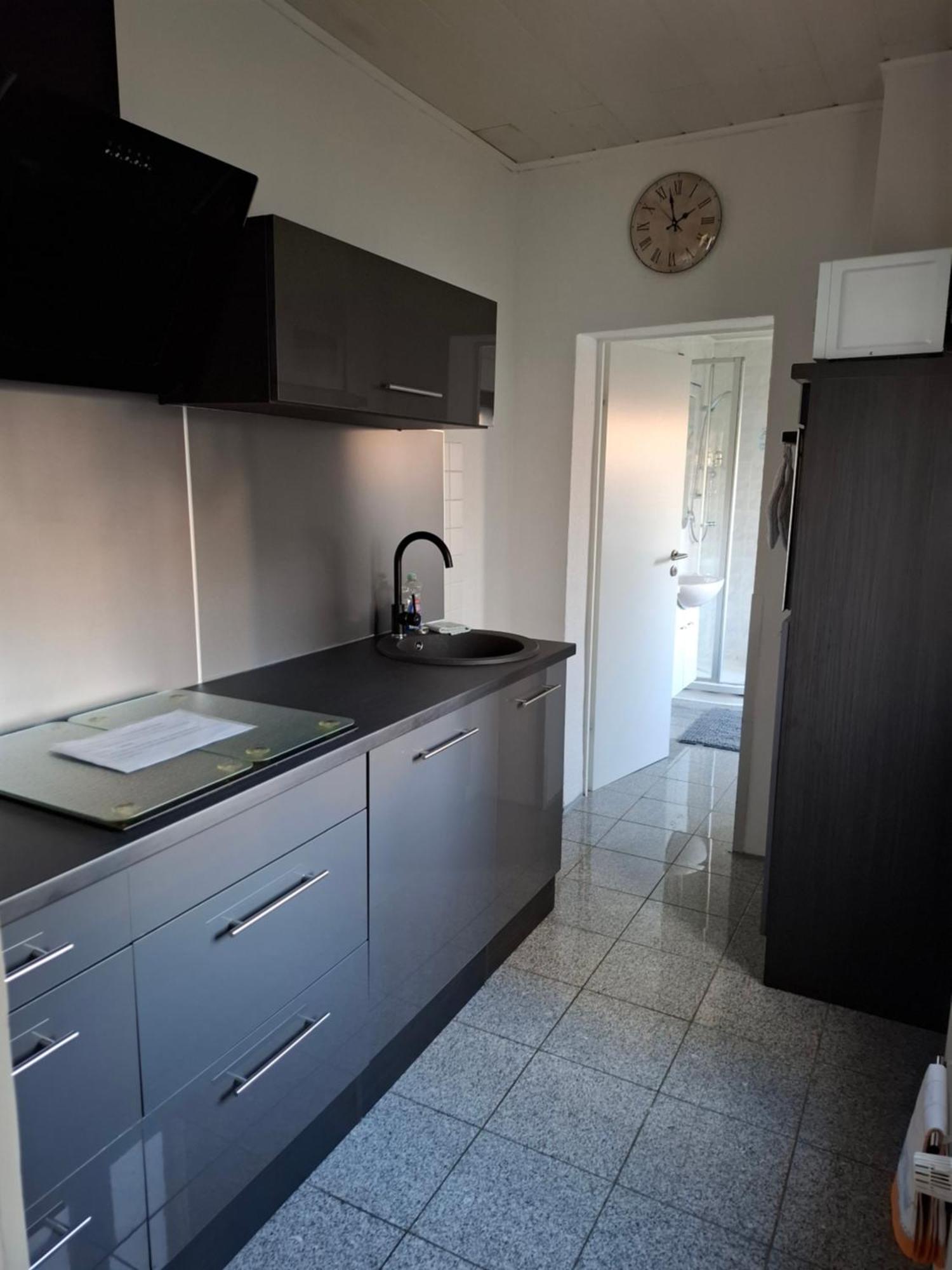 Schoene 3 Zi. Ferienwohnung Vor Den Toren Frankfurt Dreieich Esterno foto